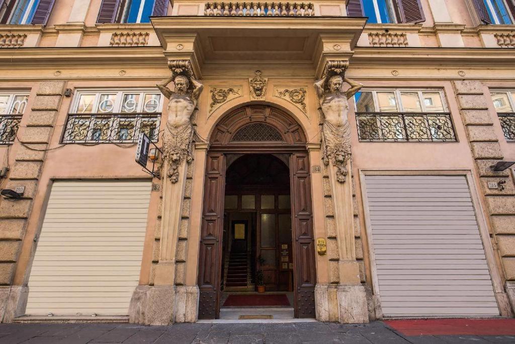 Pensión Tlv Navona Roma